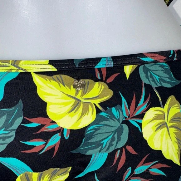 Victoria's Secret Leaf Print Bikini - Black & Green 32C bombshell/M NWT - Picture 12 of 12